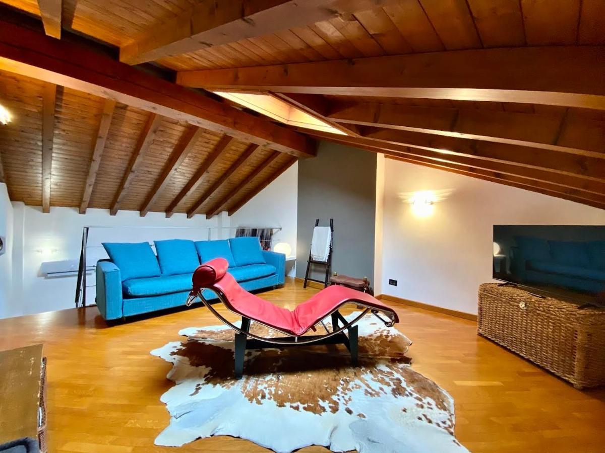 Piccolo Rifugio Con Parcheggio Privato Gratuito Lägenhet Bergamo Exteriör bild
