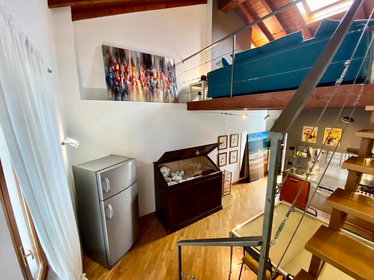 Piccolo Rifugio Con Parcheggio Privato Gratuito Lägenhet Bergamo Exteriör bild