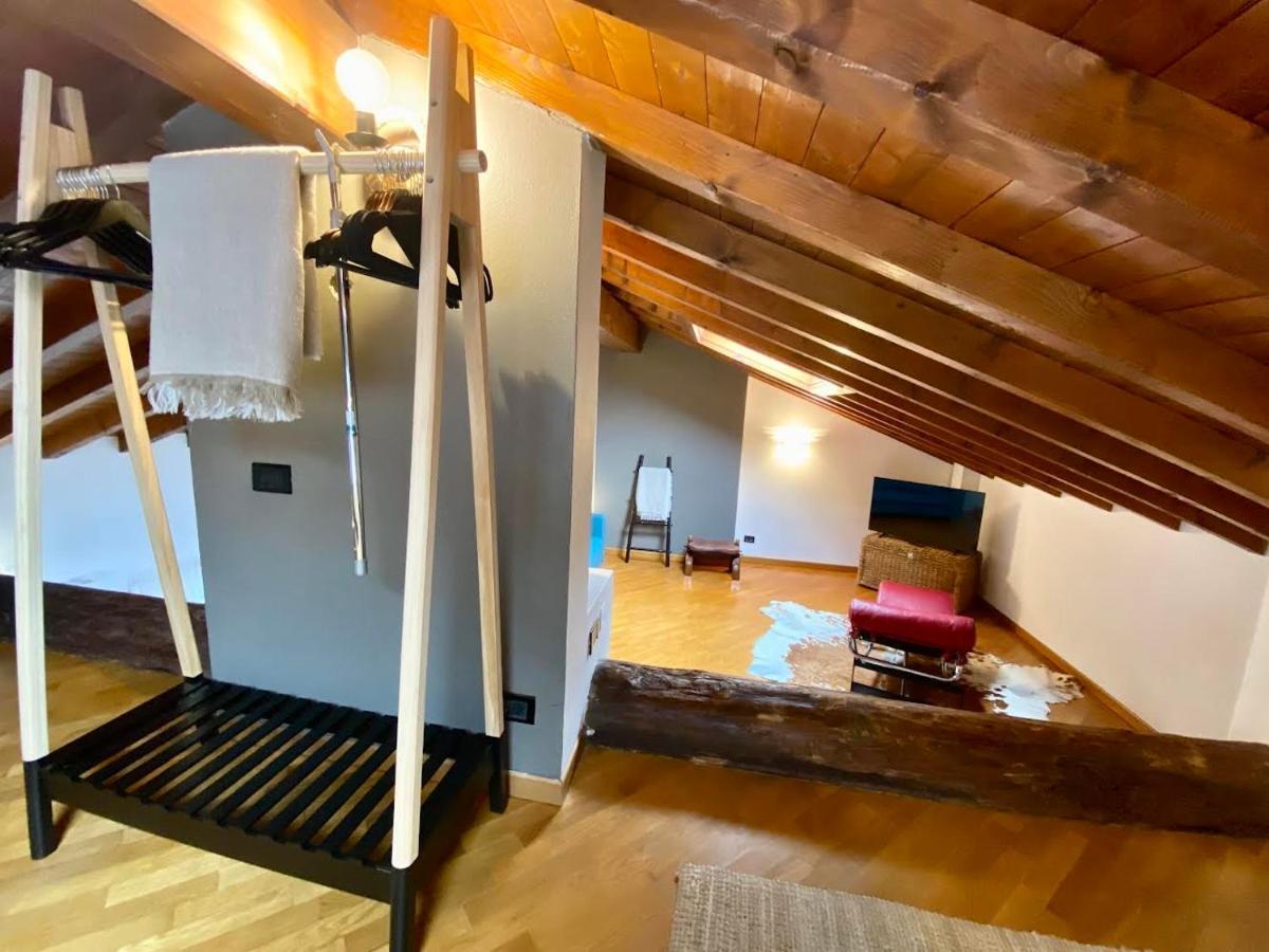 Piccolo Rifugio Con Parcheggio Privato Gratuito Lägenhet Bergamo Exteriör bild