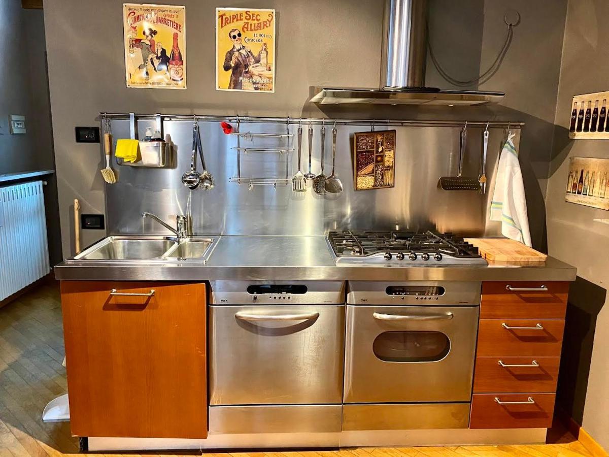 Piccolo Rifugio Con Parcheggio Privato Gratuito Lägenhet Bergamo Exteriör bild